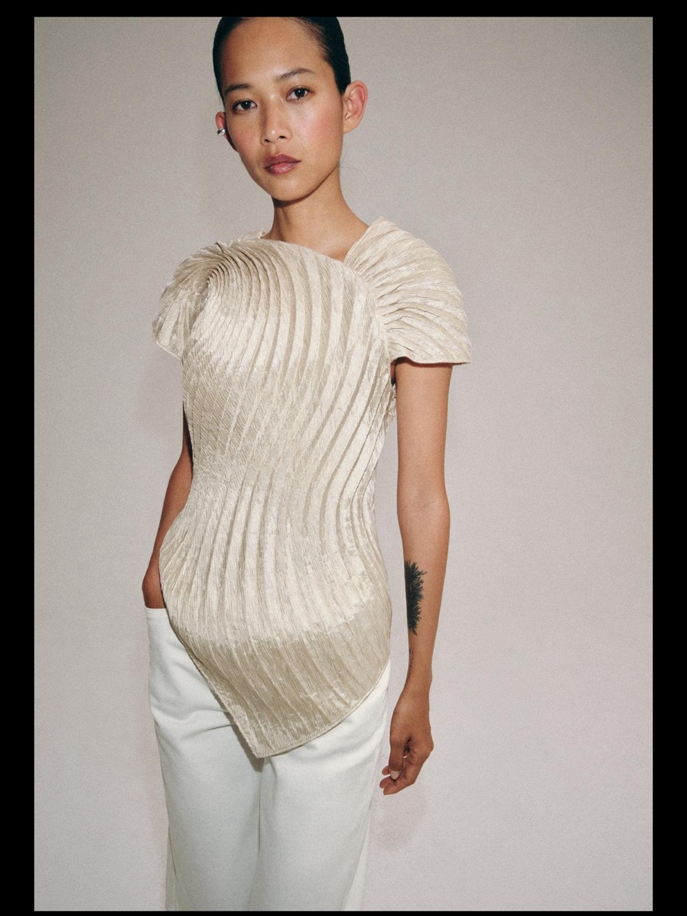 Zara Cream Sculpted Pleat Short-Sleeve Top